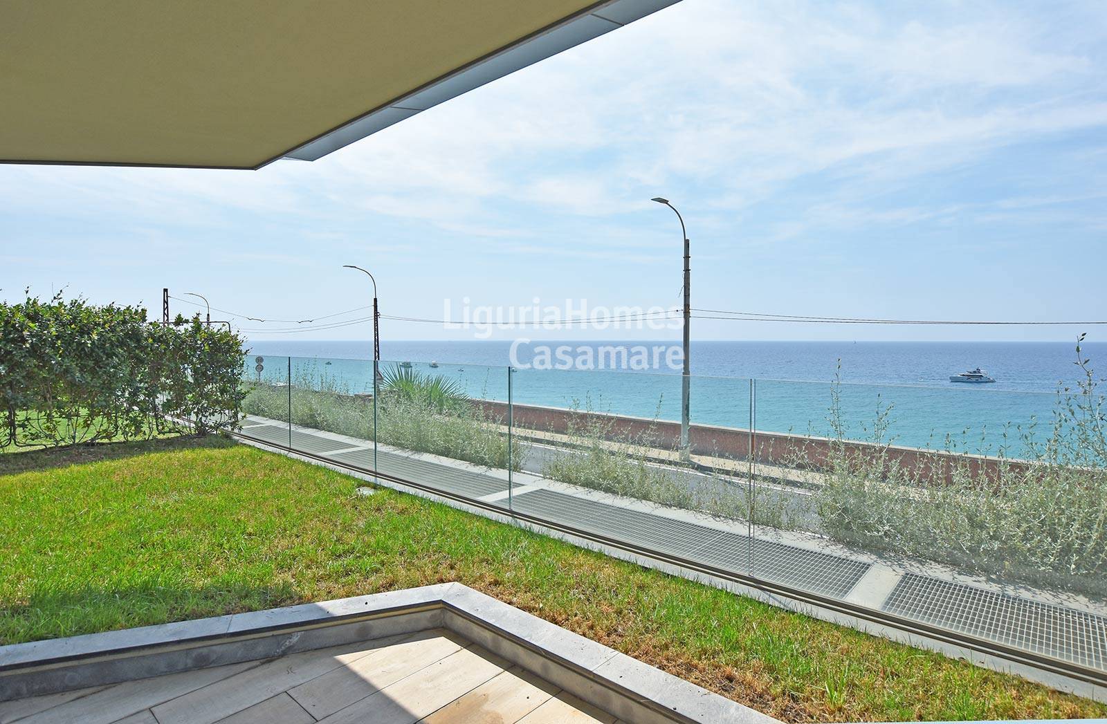 2 Bed Apartment, Corso Mazzini, Sanremo — Photo 6 (Sanremo, Liguria)