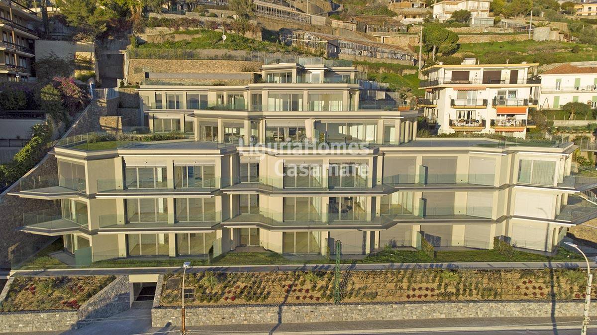 2 Bed Apartment, Corso Mazzini, Sanremo — Photo 7 (Sanremo, Liguria)