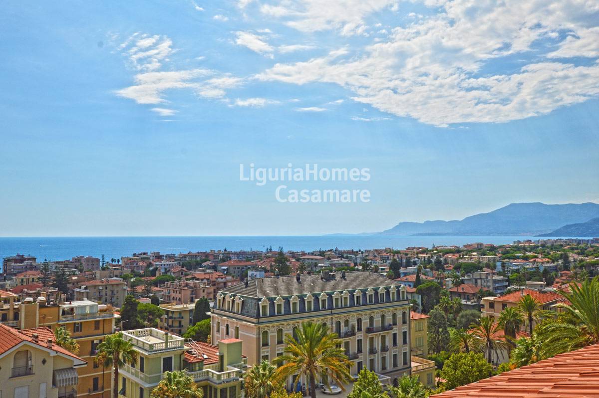 5 Bed Apartment, Via Romana, Bordighera — Photo 3 (Bordighera, Liguria)