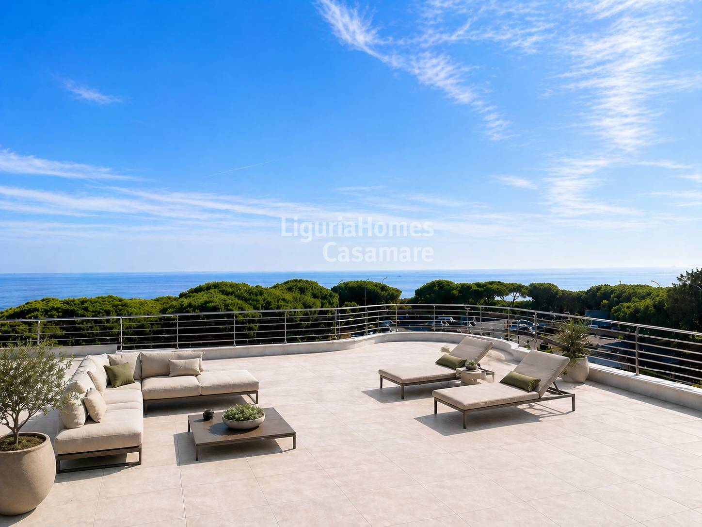 3 Bed Penthouse Apartment, Via al Capo, Bordighera — Photo 1 (Bordighera, Liguria)