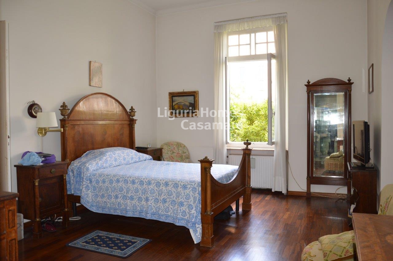 6 Bed Villa, Via al Mercato, Bordighera — Photo 6 (Bordighera, Liguria)