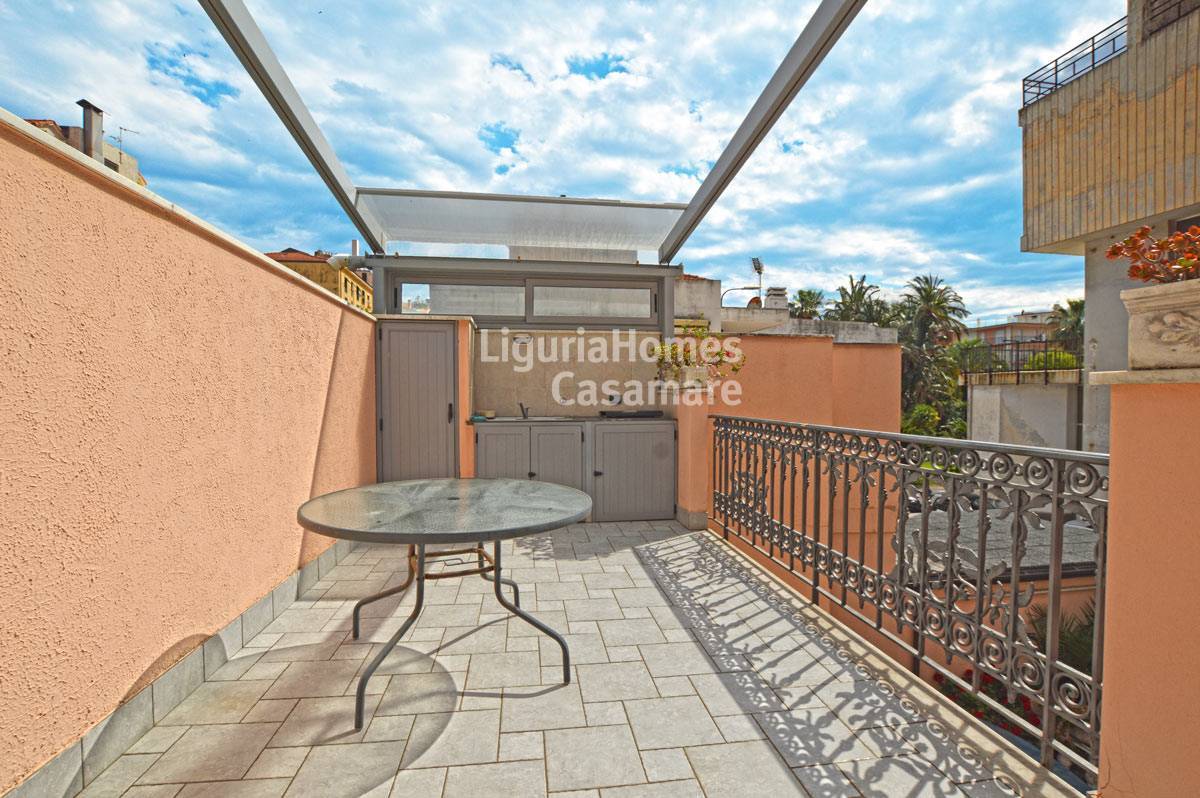 7 Bed Villa, Via Roberto, Bordighera — Photo 6 (Bordighera, Liguria)