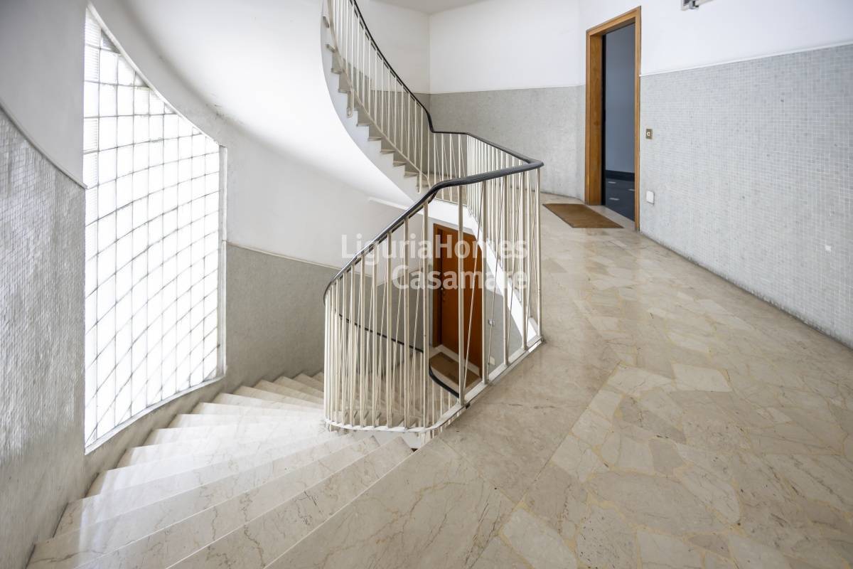 3 Bed Apartment, Via Dei Pescatori, Imperia — Photo 9 (Imperia, Liguria)