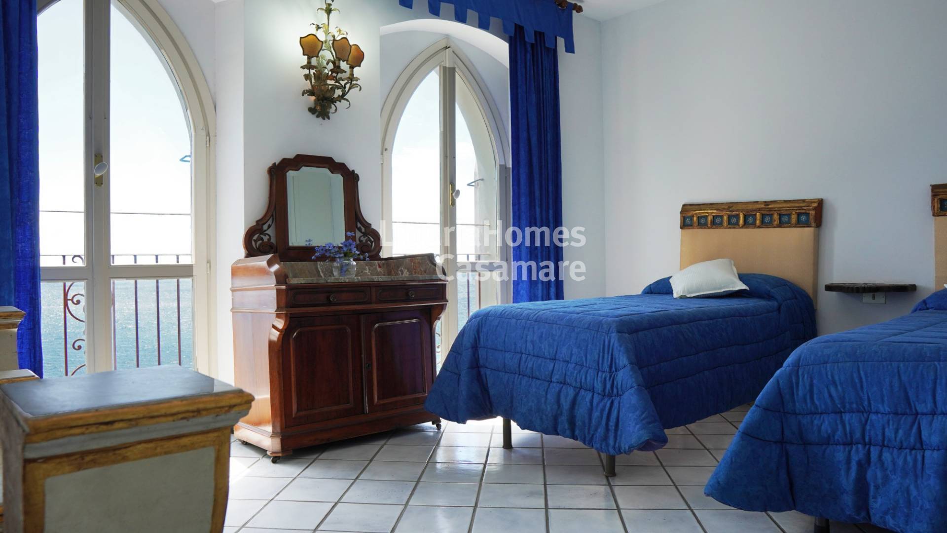 4 Bed Apartment, Via Aurelia, Imperia — Photo 6 (Imperia, Liguria)