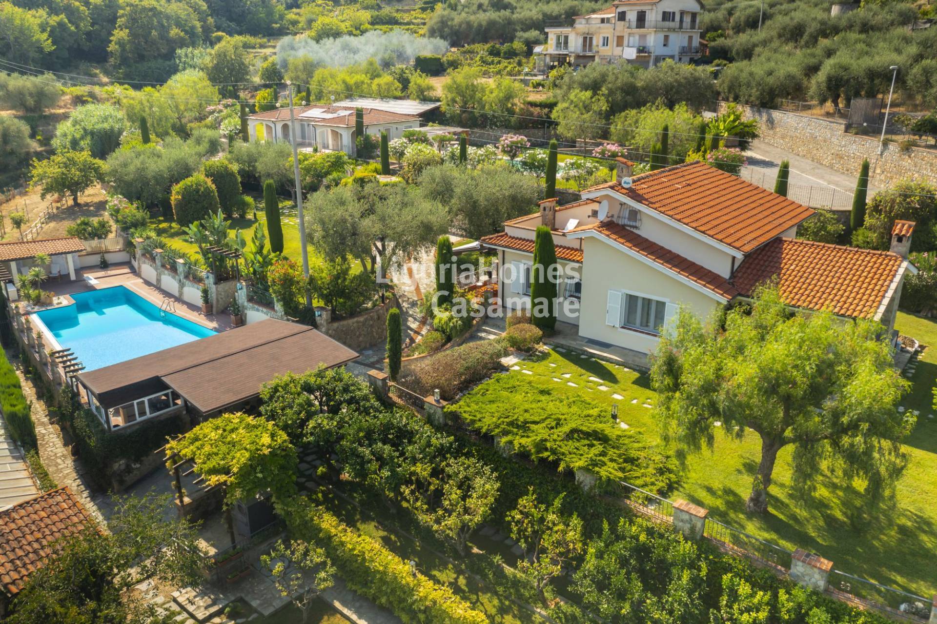 4 Bed Villa, Strada Torrazza, Imperia — Photo 1 (Imperia, Liguria)