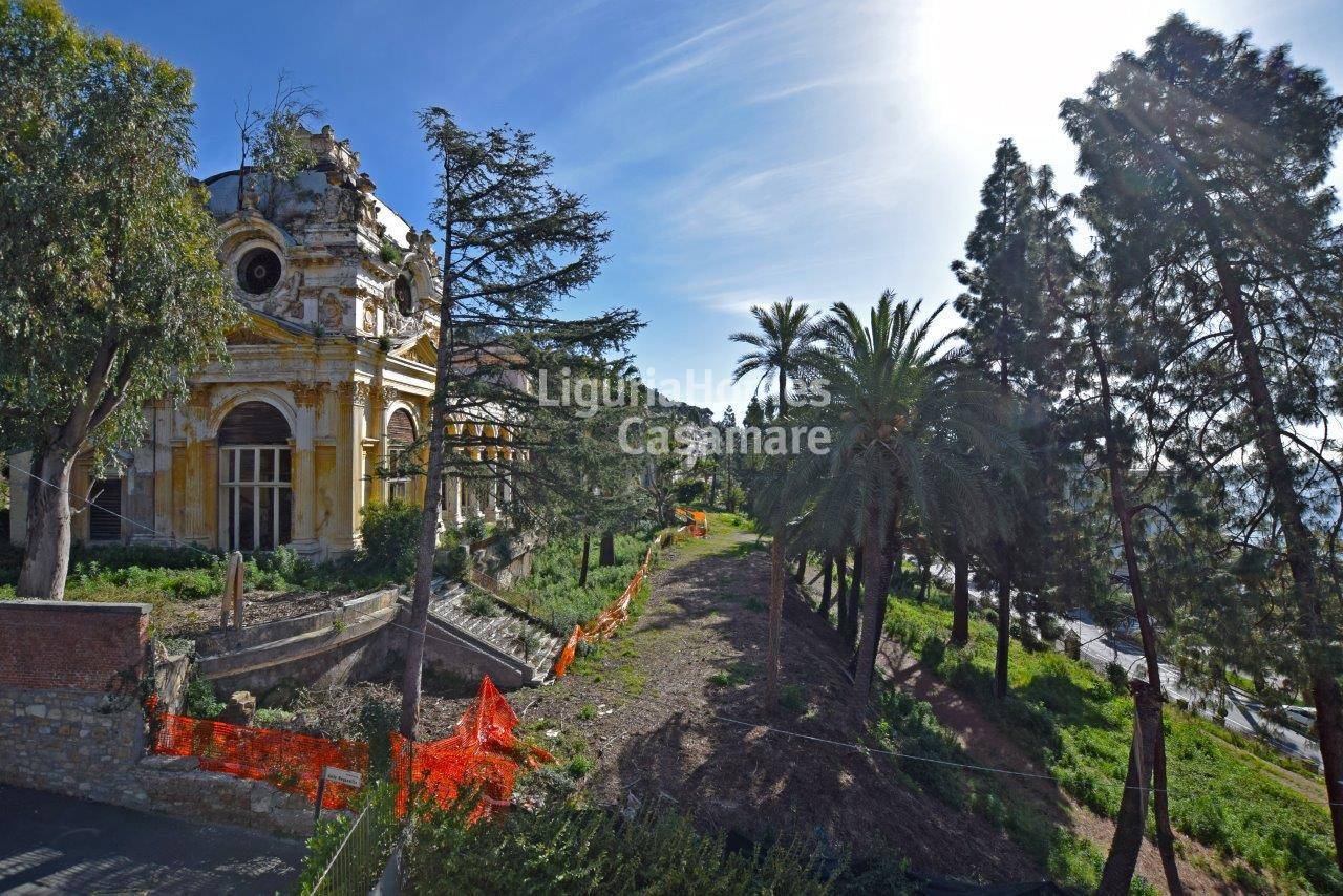 2 Bed Apartment, Via Cavalieri di Rodi, Ospedaletti — Photo 2 (Ospedaletti, Liguria)