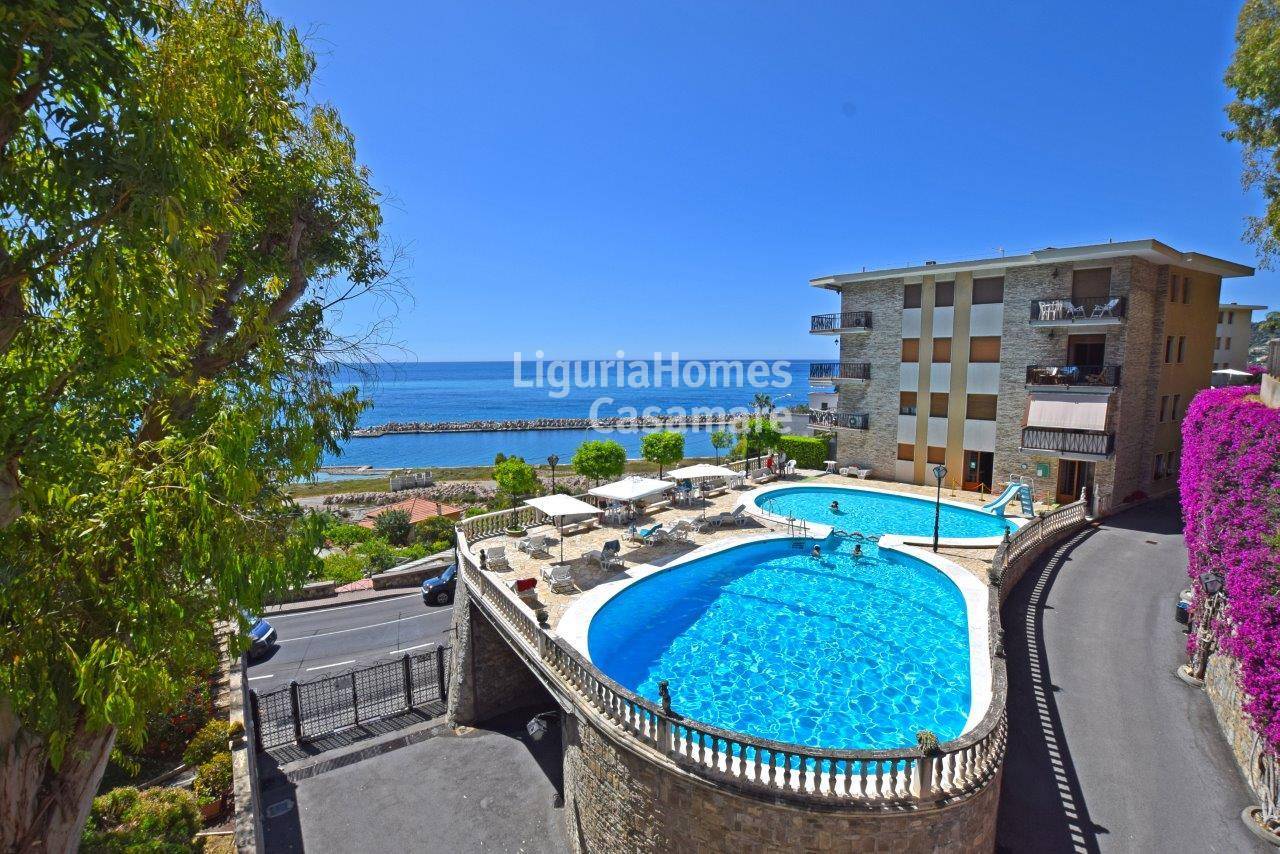 2 Bed Apartment, Via Aurelia Ponente, Ospedaletti — Photo 9 (Ospedaletti, Liguria)