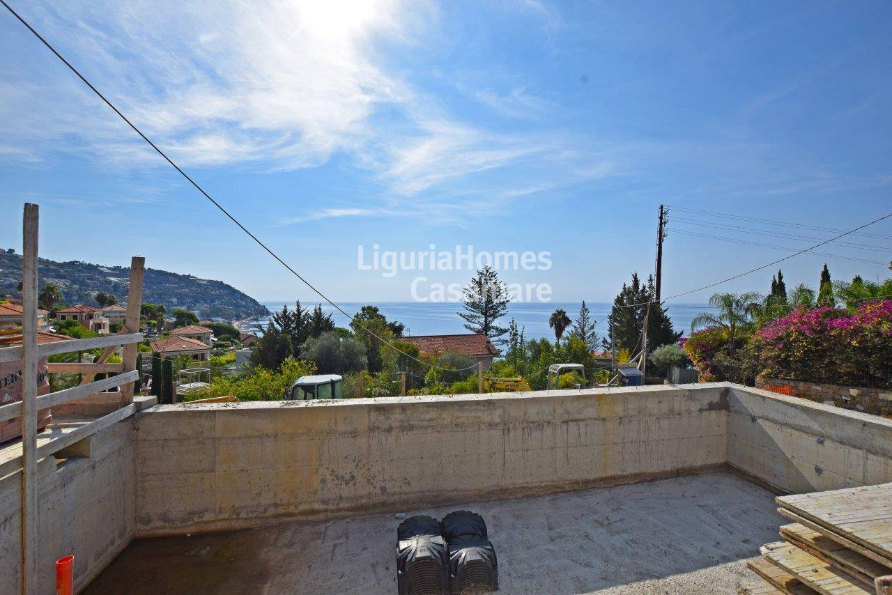 3 Bed Villa, Strada Valdirodi, Ospedaletti — Photo 5 (Ospedaletti, Liguria)