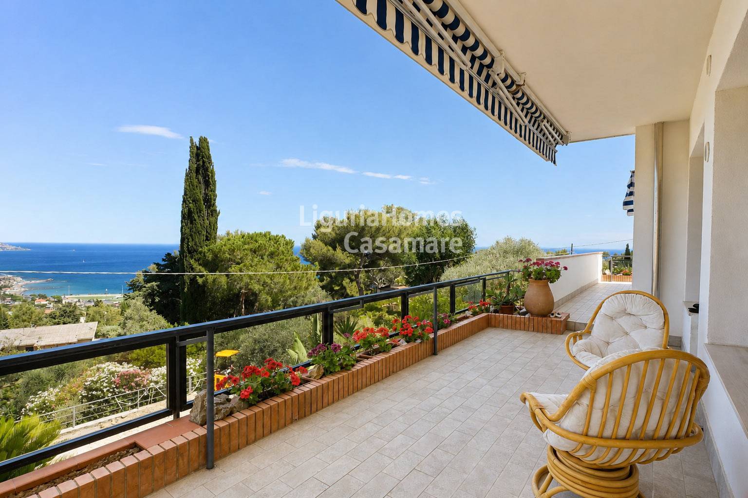 2 Bed Apartment, Via Padre Semeria, Sanremo — Photo 2 (Sanremo, Liguria)