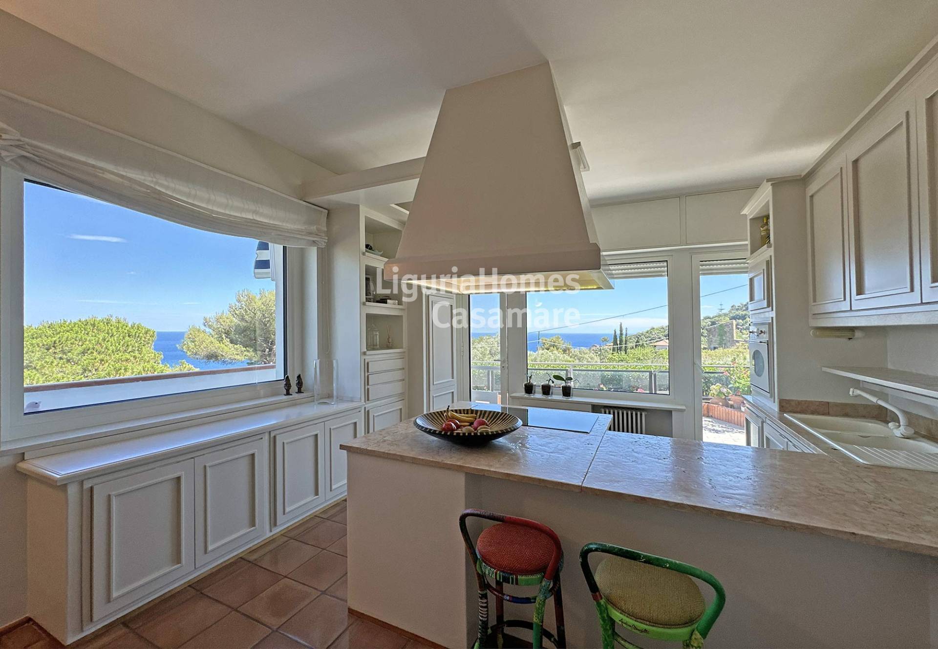 2 Bed Apartment, Via Padre Semeria, Sanremo — Photo 6 (Sanremo, Liguria)