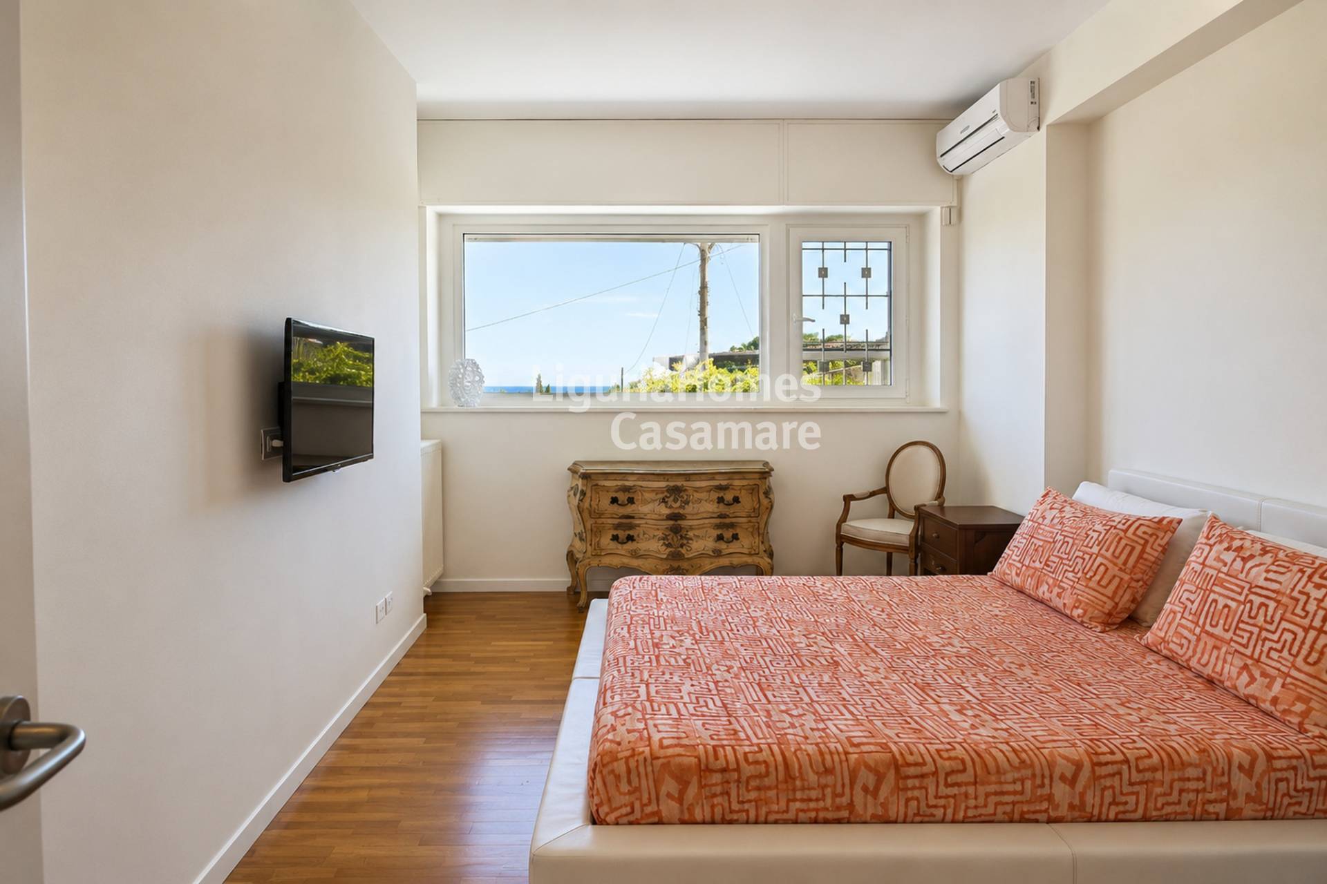 2 Bed Apartment, Via Padre Semeria, Sanremo — Photo 7 (Sanremo, Liguria)