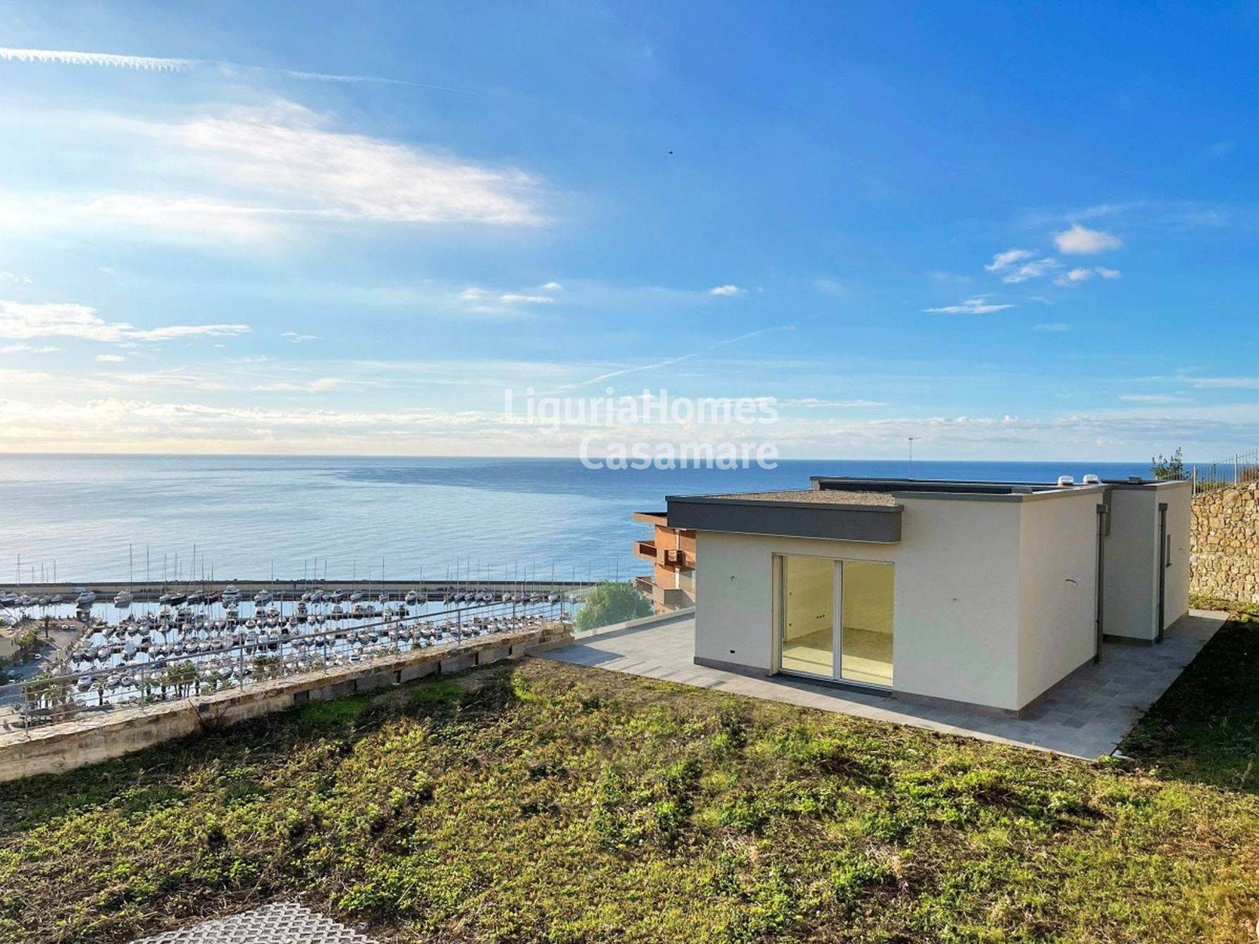 4 Bed Villa, Via Cavi, Santo Stefano al Mare — Photo 1 (Santo Stefano al Mare, Liguria)