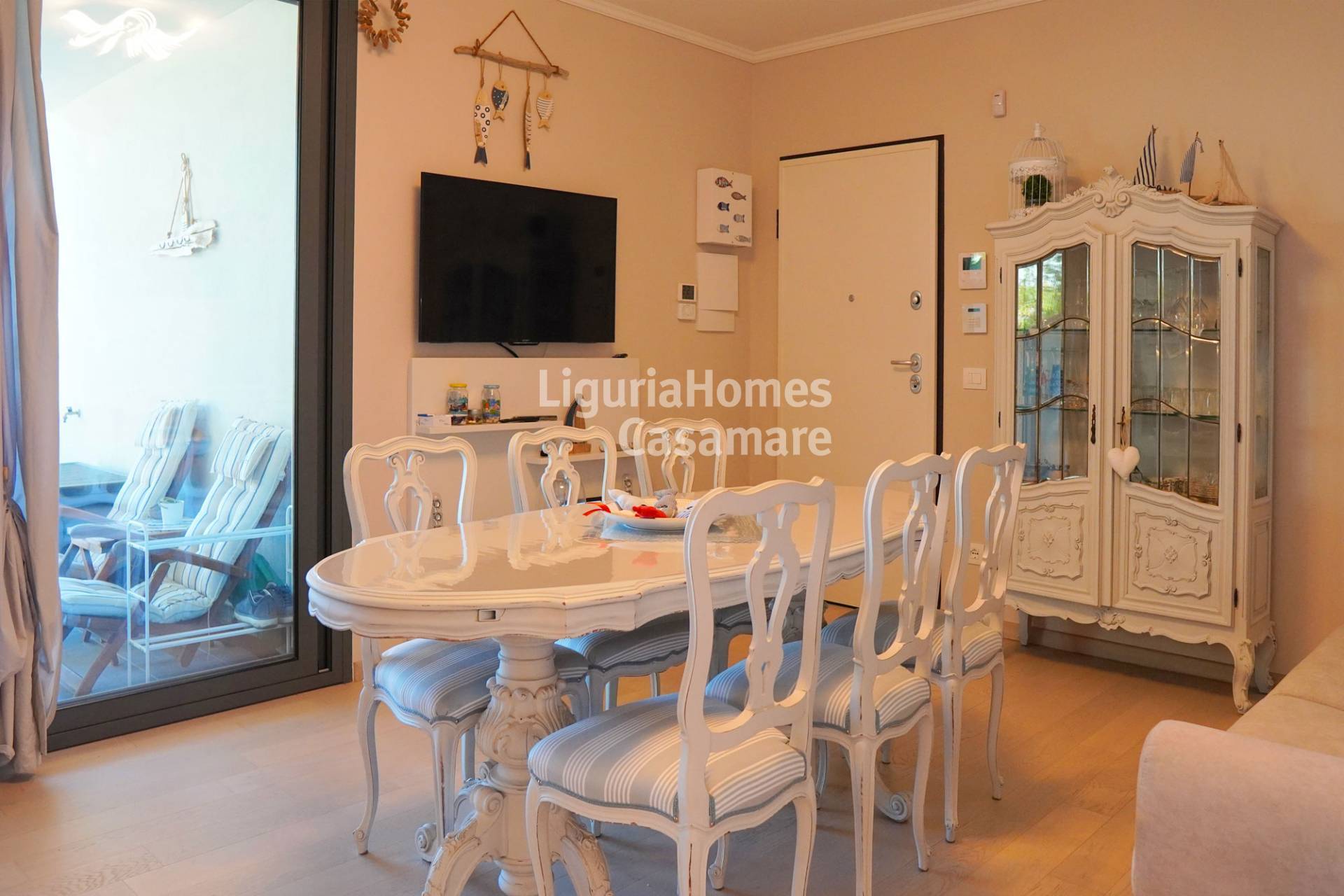 2 Bed Marina degli Aregai Garden Apartment with Pool, Santo Stefano al Mare