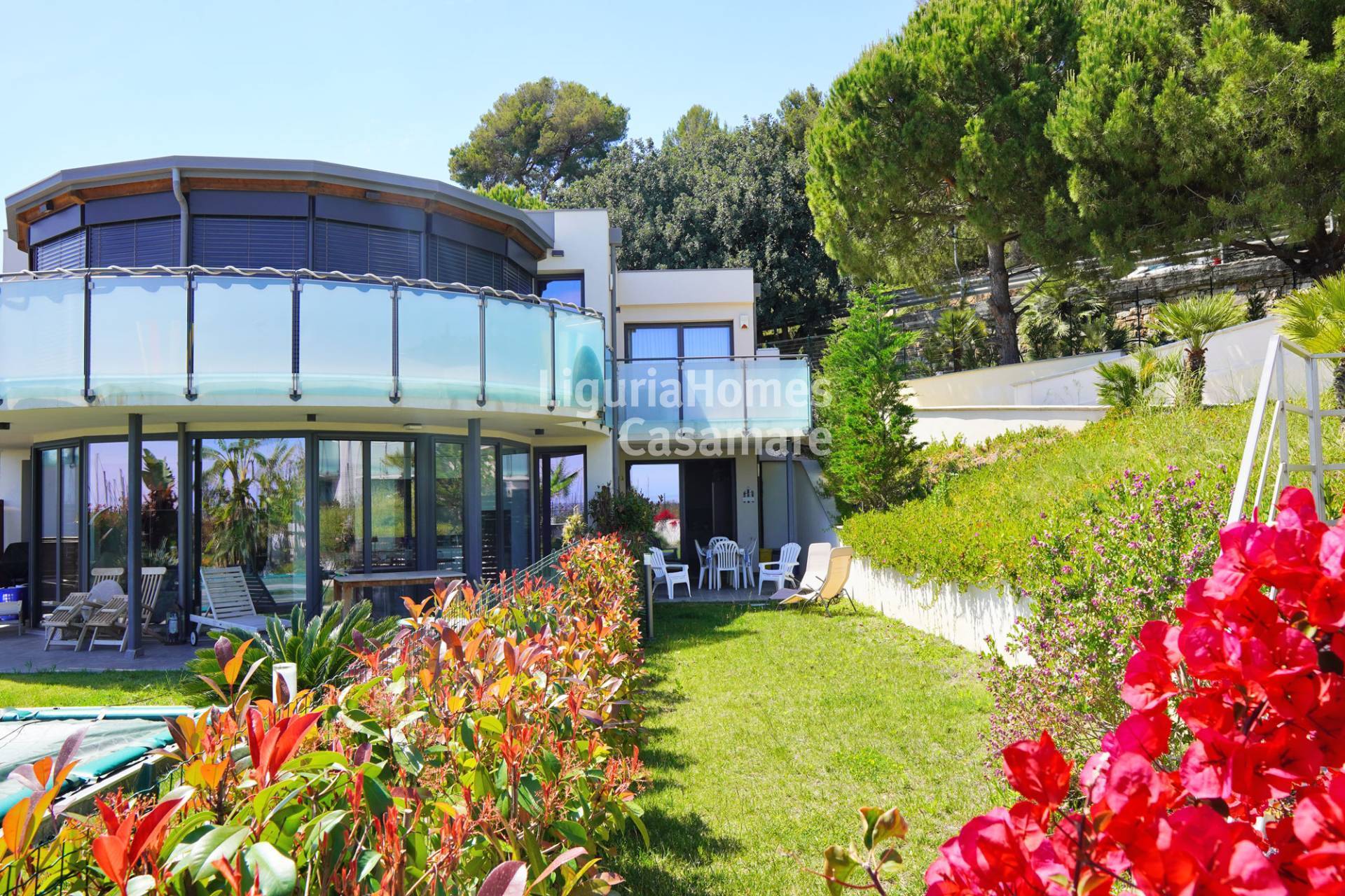 2 Bed Apartment, Via Gianni Cozzi, Santo Stefano al Mare — Photo 4 (Santo Stefano al Mare, Liguria)