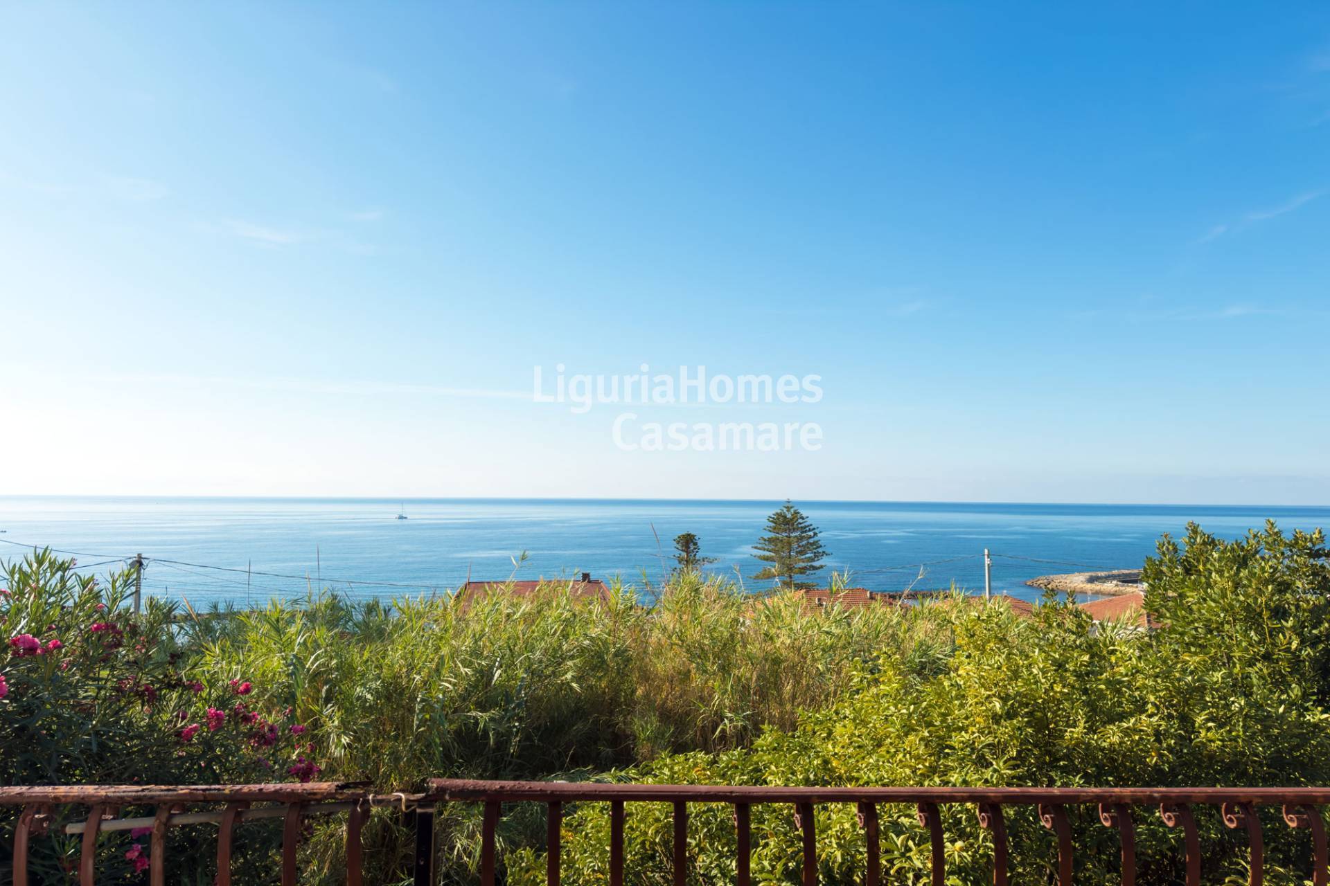 4 Bed Villa, Via Aurelia Ponente, Santo Stefano al Mare — Photo 2 (Santo Stefano al Mare, Liguria)