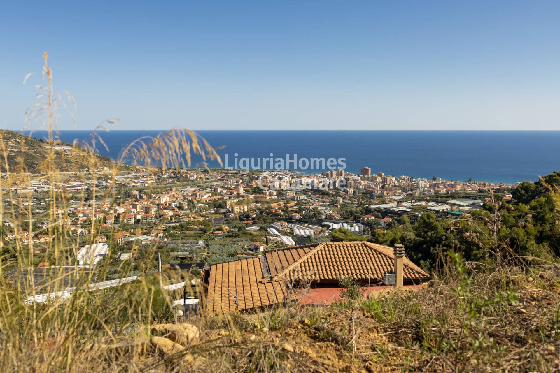 3 Bed Villa, Regione Periane, Taggia — Photo 1 (Taggia, Liguria)