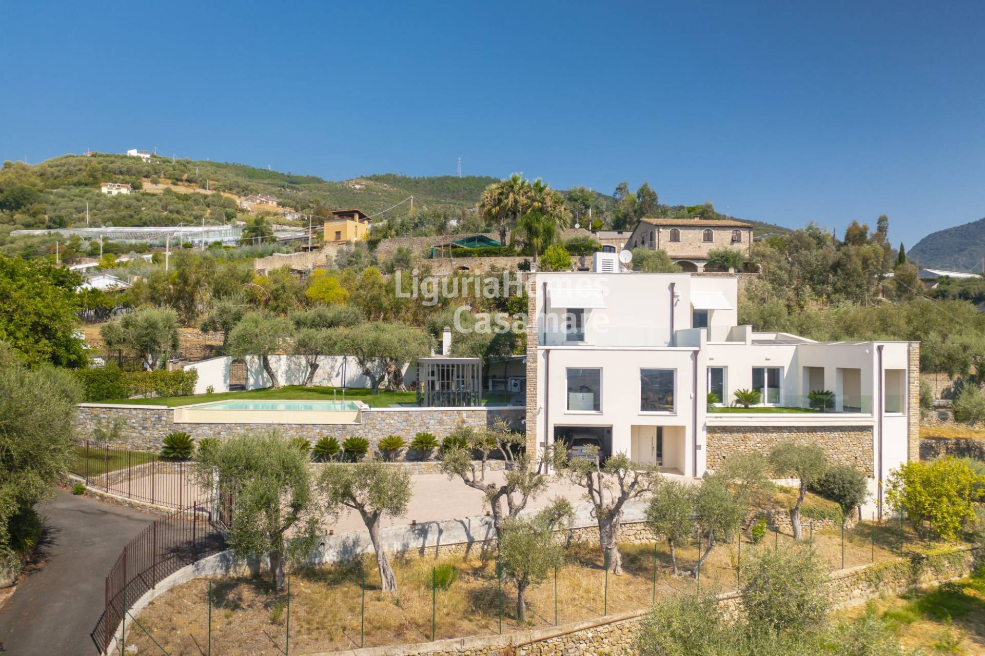 3 Bed Villa, Regione Fascia Longa, Taggia — Photo 1 (Taggia, Liguria)