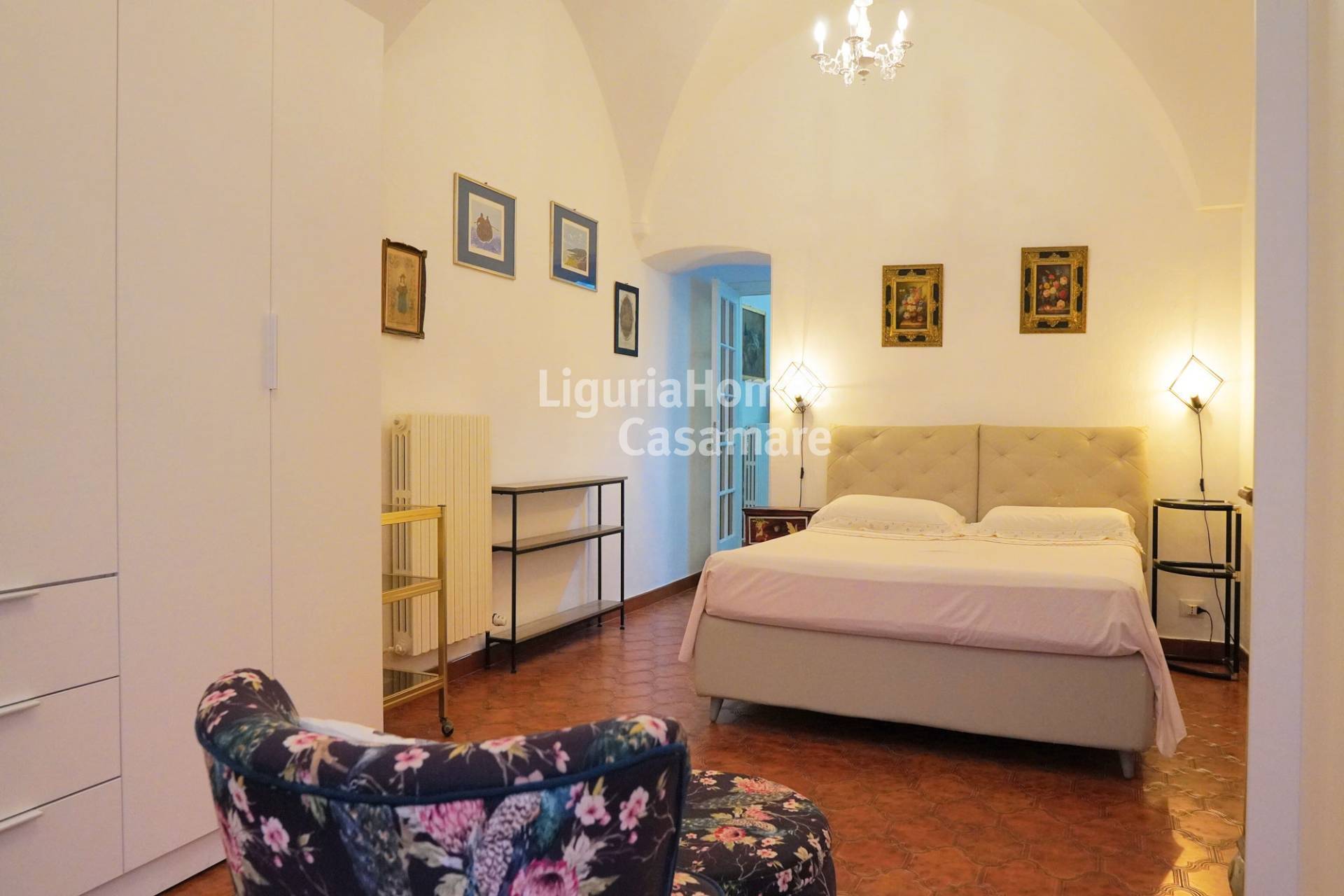 2 Bed Apartment, Via Nino Bixio, Riva Ligure — Photo 3 (Riva Ligure, Liguria)