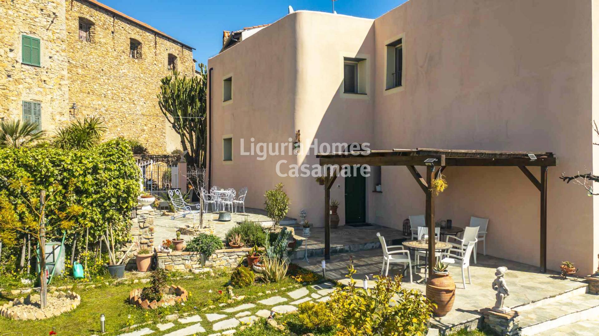 4 Bed Villa, Via Anfossi, Pompeiana — Photo 12 (Pompeiana, Liguria)