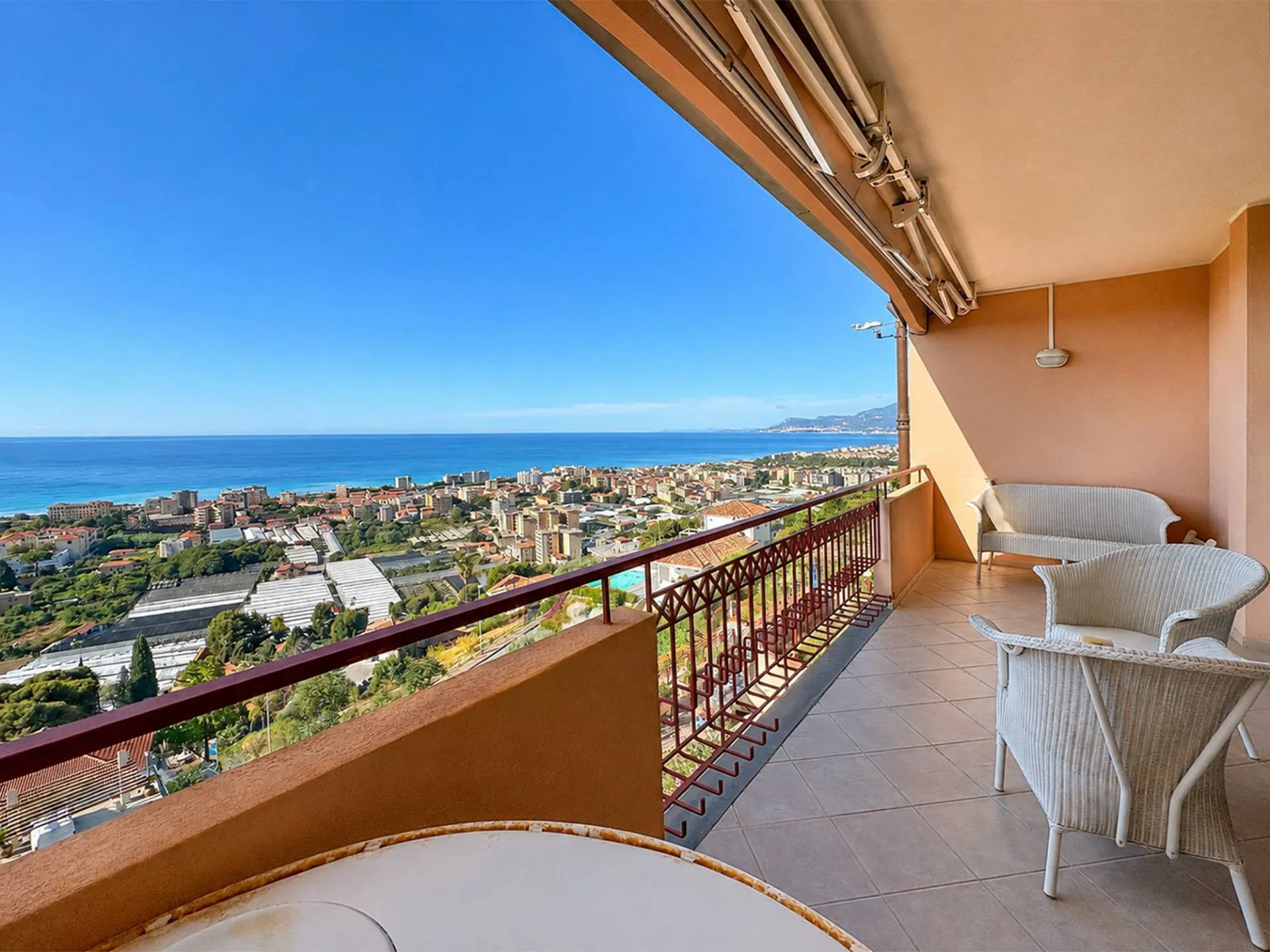 2 Bed Duplex Penthouse with Rooftop Solarium, Via Privata Bellavista, Vallecrosia
