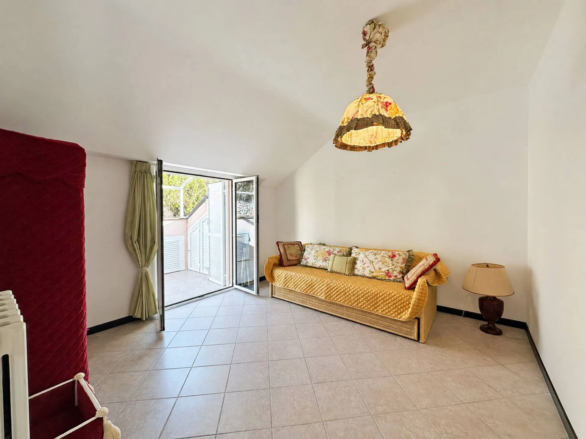 2 Bed Penthouse Apartment, Via Privata Bellavista, Vallecrosia — Photo 8 (Vallecrosia, Liguria)