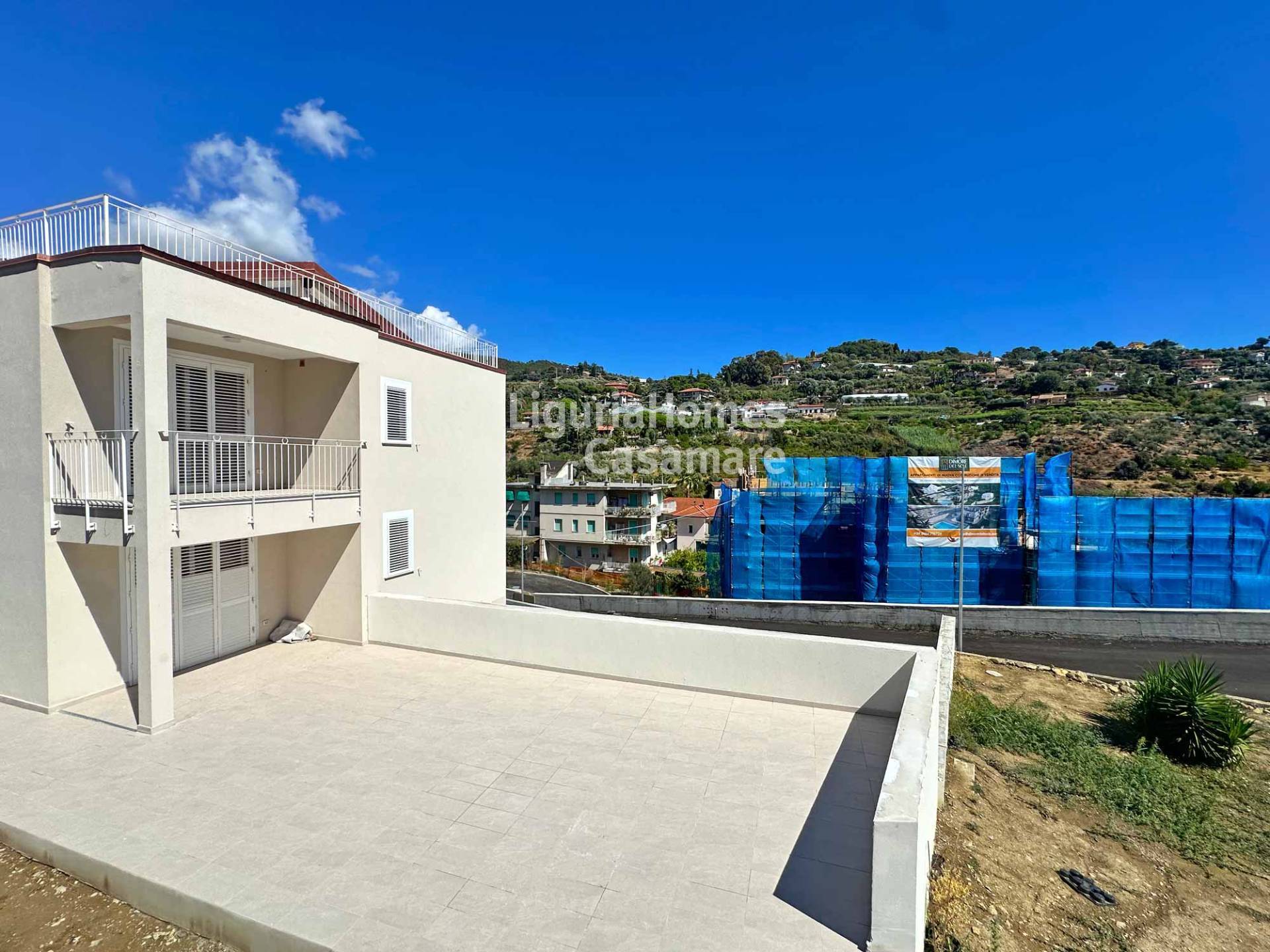 2 Bed Penthouse Apartment, Via Privata Bellavista, Vallecrosia — Photo 10 (Vallecrosia, Liguria)