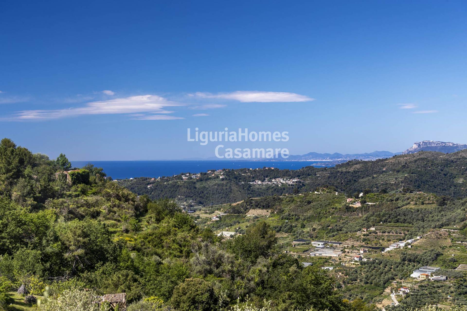 3 Bed Villa, Frazione San Martino, Soldano — Photo 2 (Soldano, Liguria)