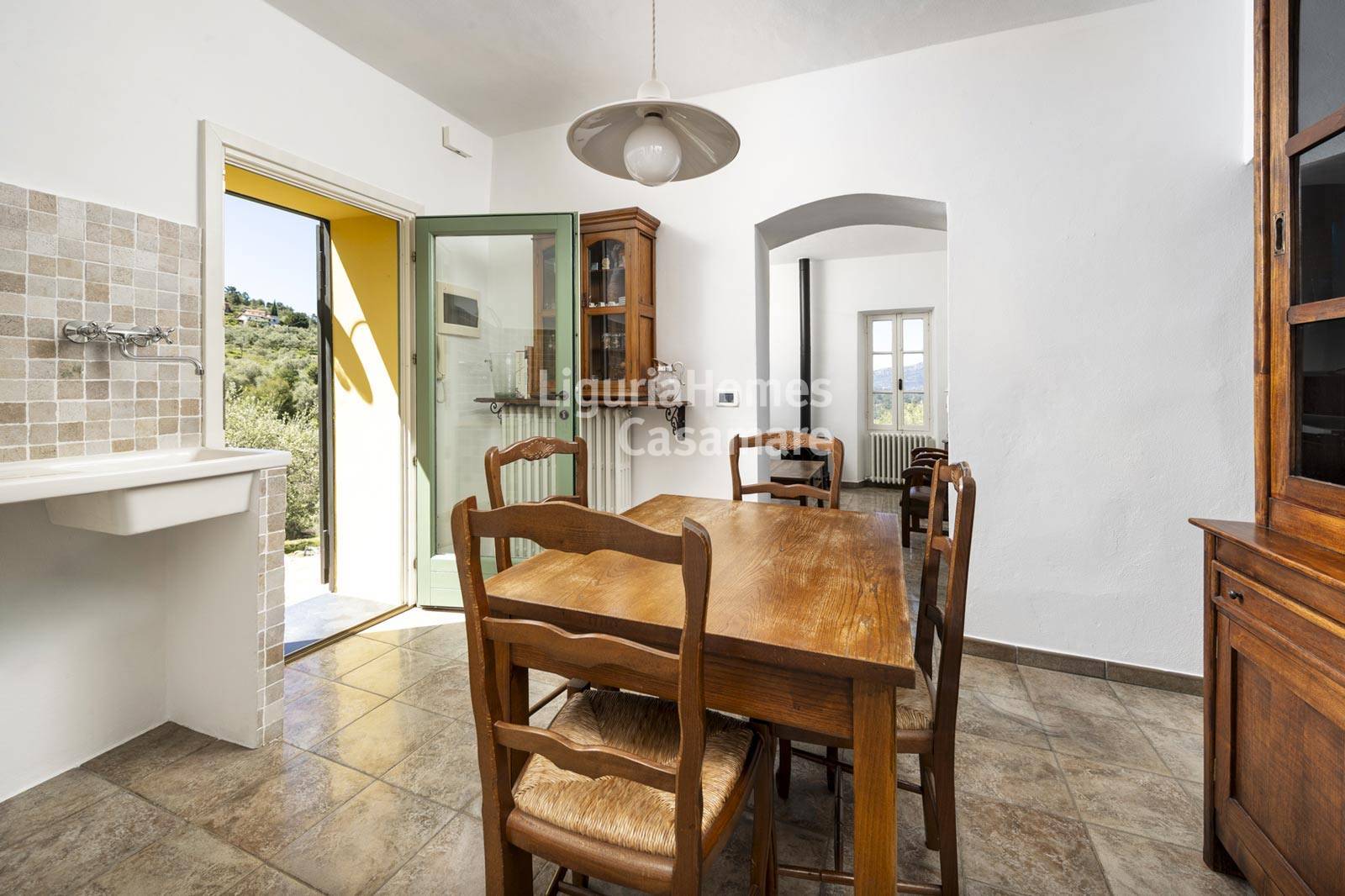 3 Bed Villa, Frazione San Martino, Soldano — Photo 8 (Soldano, Liguria)